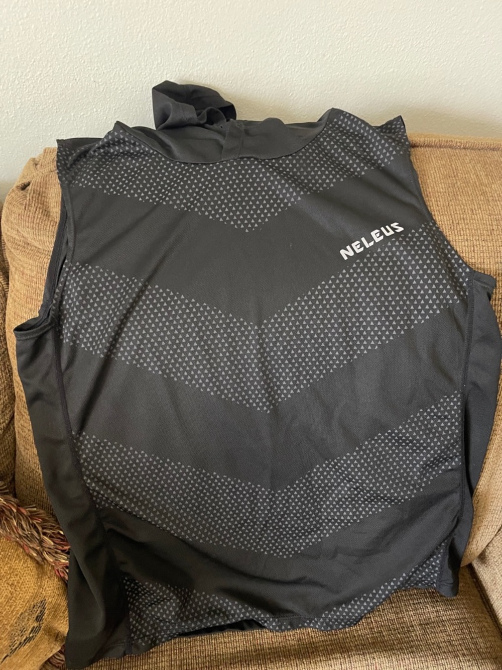 Men's Black Performance Sleeveless Shirt